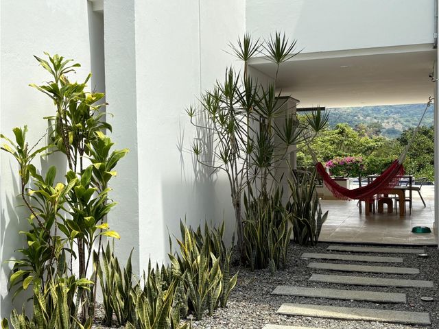 place photo 52