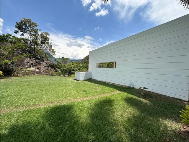 place photo 47
