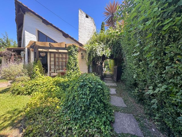 place photo 36