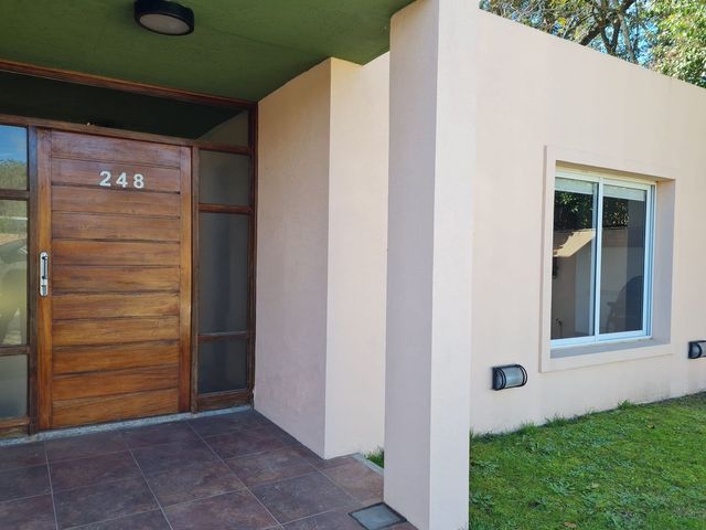 place photo 83
