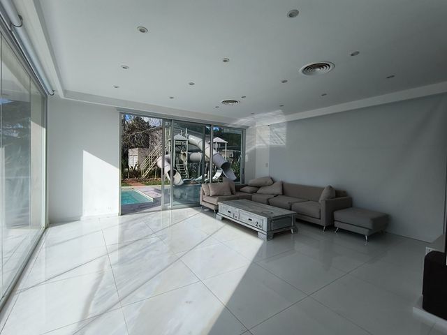 place photo 51
