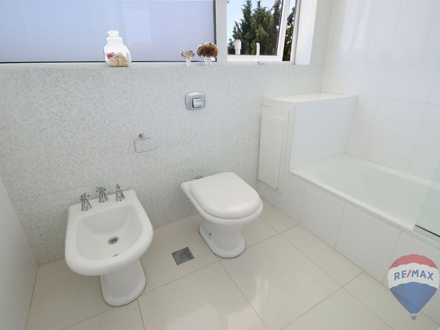 place photo 66