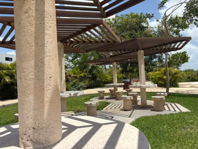 place photo 44