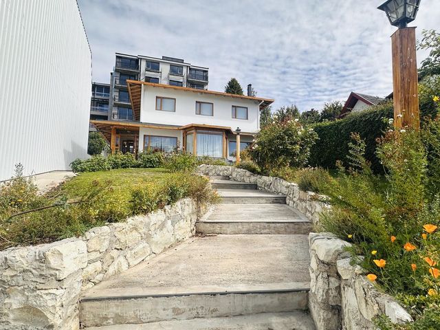 place photo 57