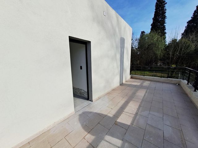 place photo 56