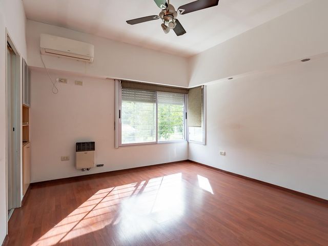 place photo 56