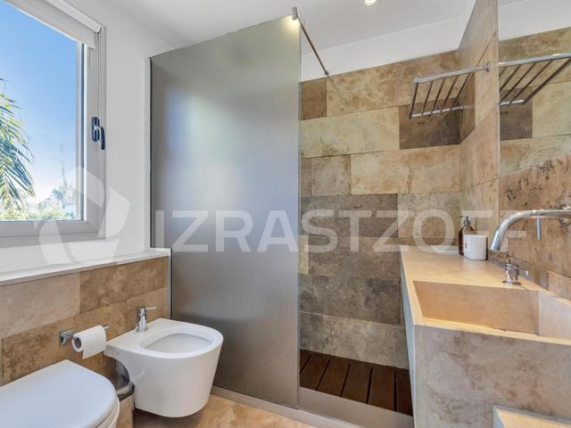 place photo 44