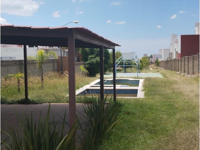place photo 21