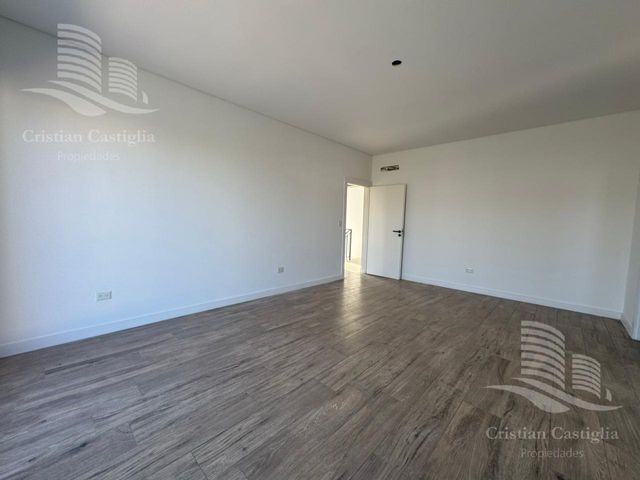 place photo 52