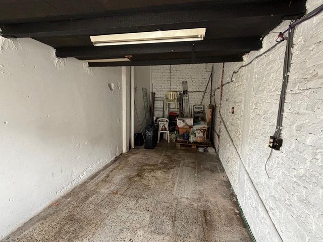 place photo 18