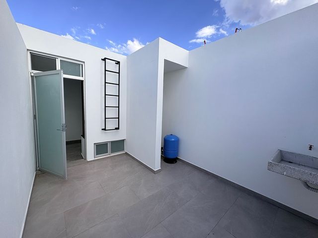 place photo 47