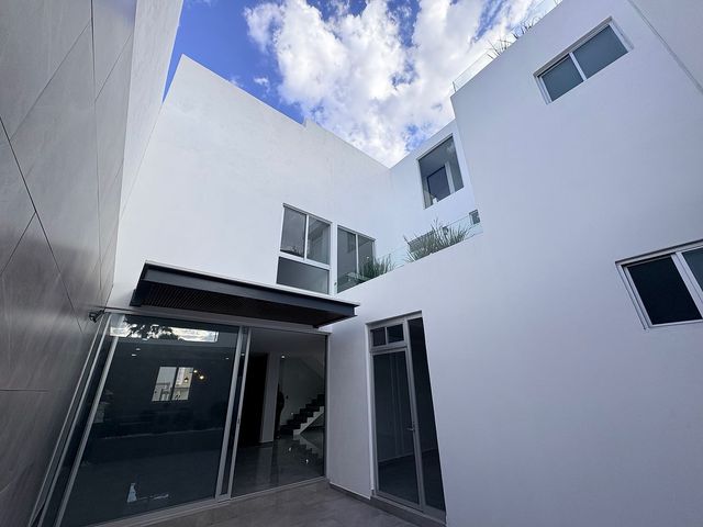 place photo 38