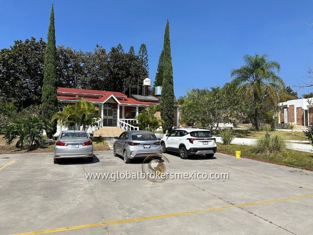 place photo 33