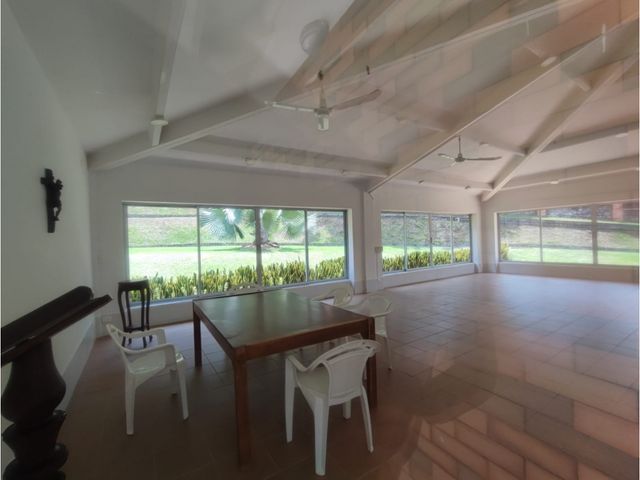 place photo 47