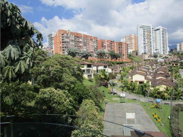 place photo 39