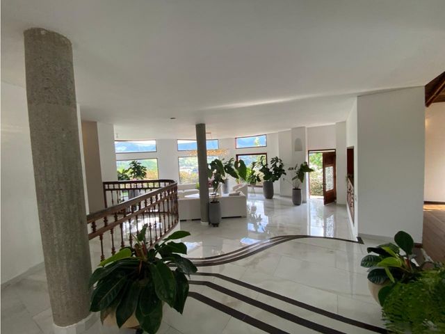 place photo 48