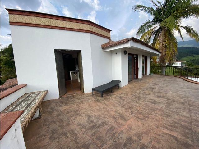 place photo 56