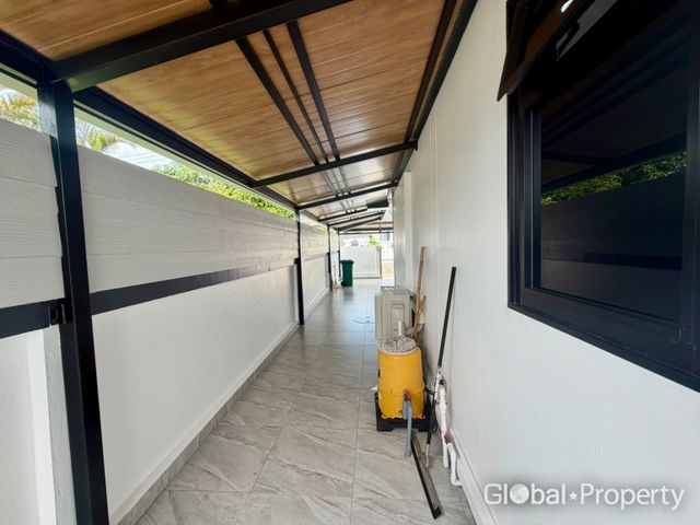 place photo 51