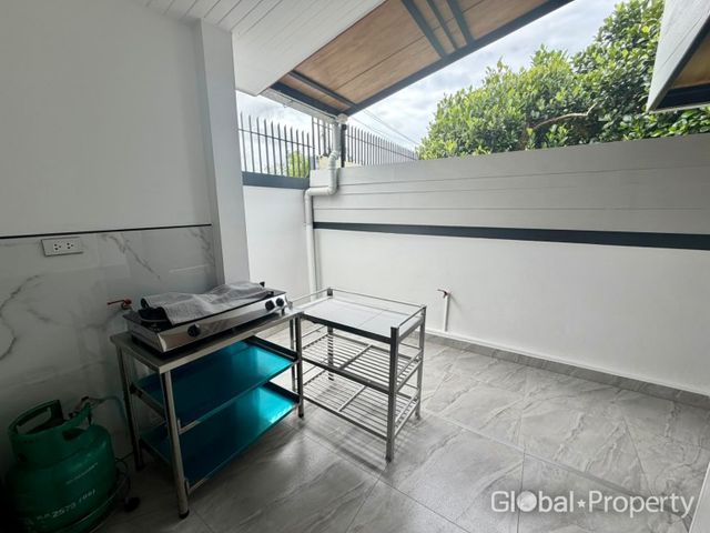 place photo 50
