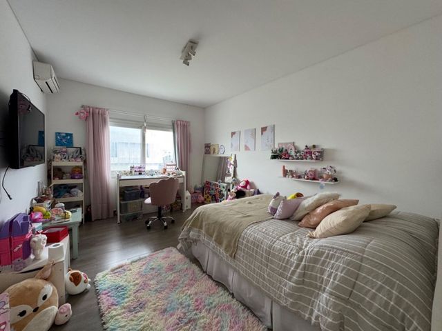 place photo 49