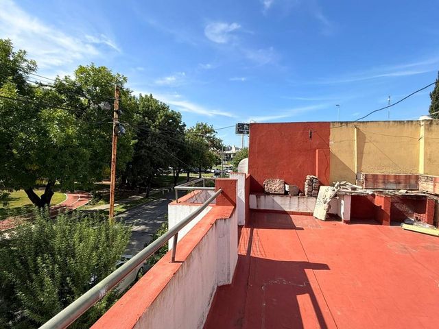 place photo 18