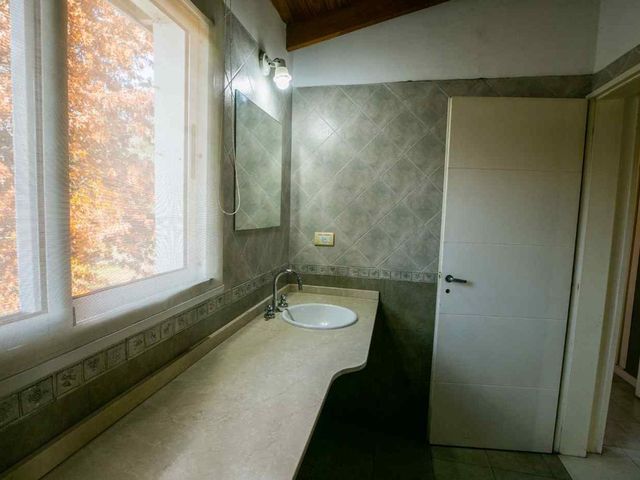 place photo 54