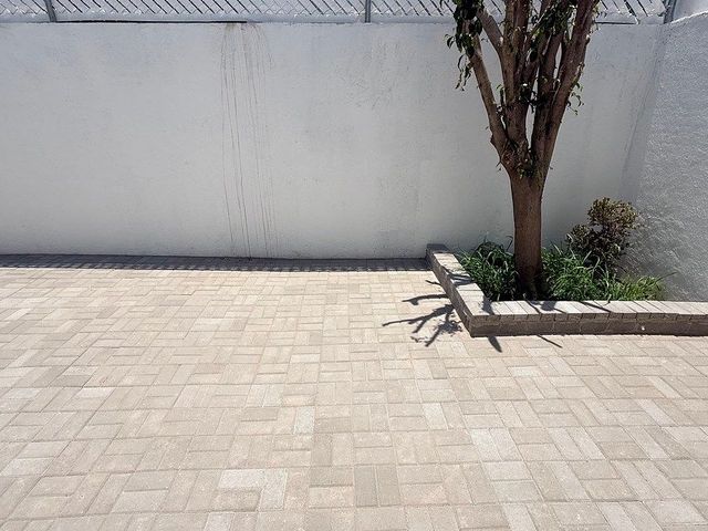 place photo 47
