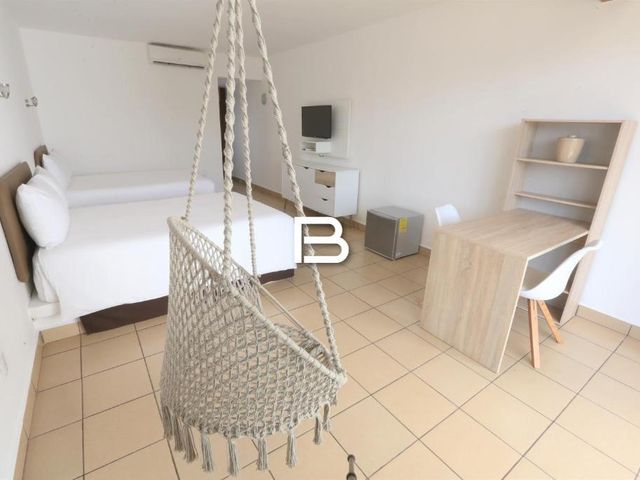 place photo 18