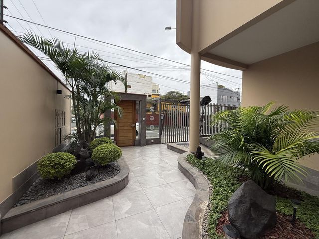 place photo 48