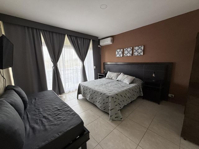 place photo 34