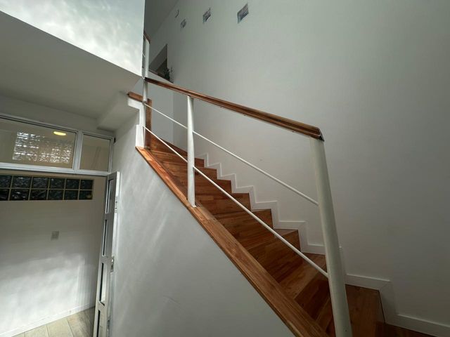 place photo 56