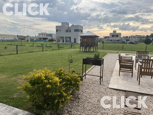 place photo 48