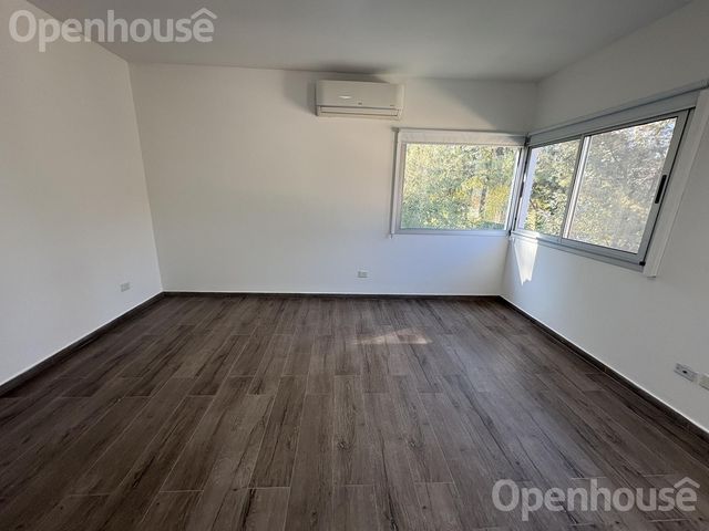 place photo 51
