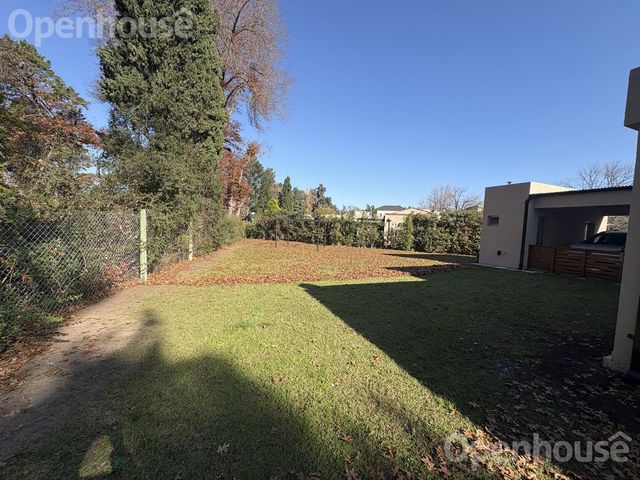 place photo 75