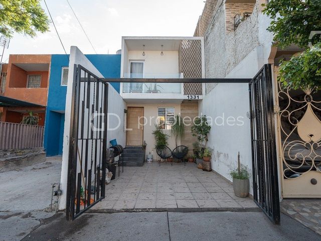 place photo 21