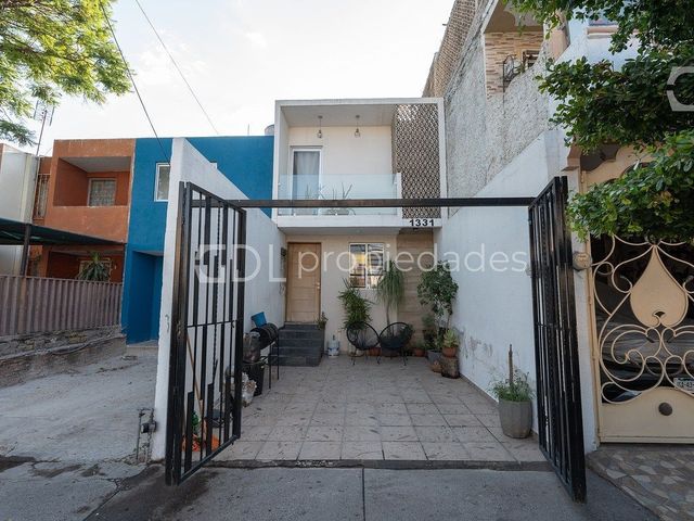 place photo 22