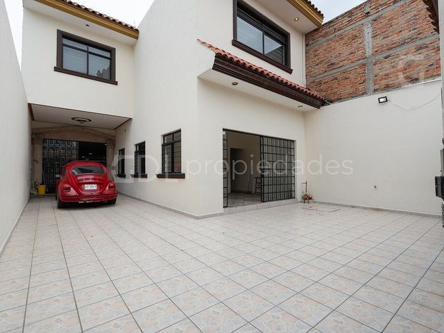place photo 36
