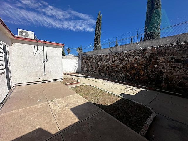 place photo 28