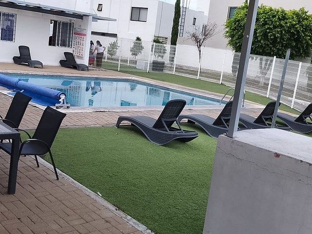 place photo 23
