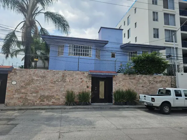place photo 30