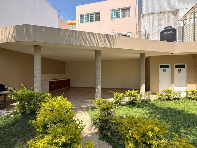 place photo 15