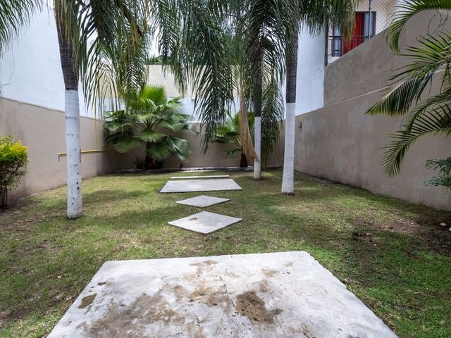 place photo 19