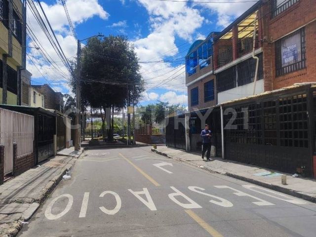 place photo 17