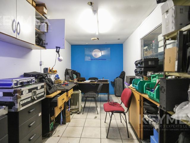 place photo 48