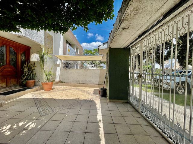 place photo 43