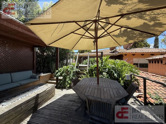 place photo 47