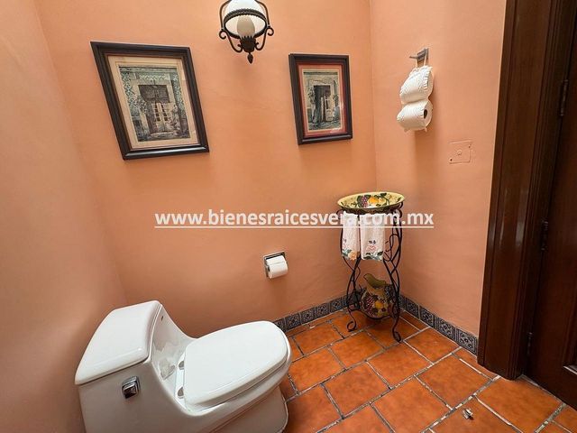 place photo 34