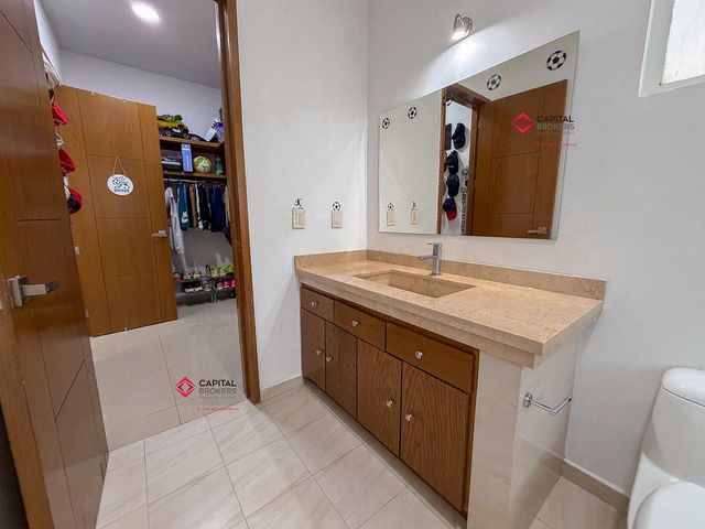 place photo 45