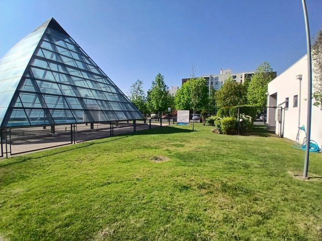 place photo 55