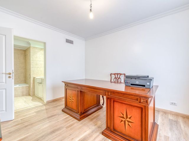 place photo 71